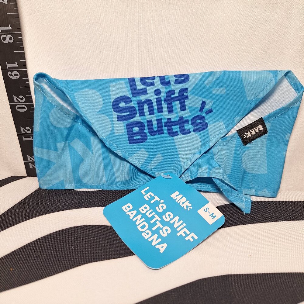NWT Bark Let's Sniff Butts Bandana S-M